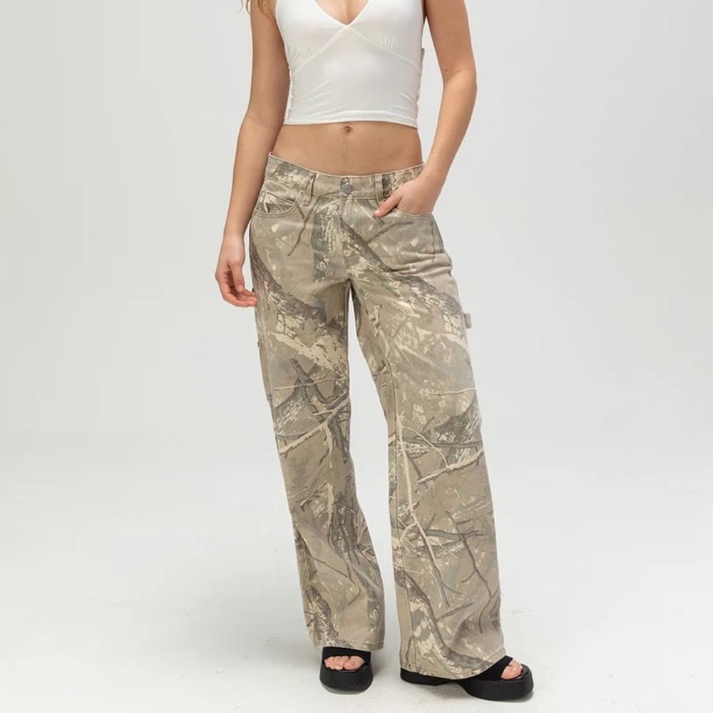 RSQ Womens Low Rise Camo Baggy Carpenter Jeans